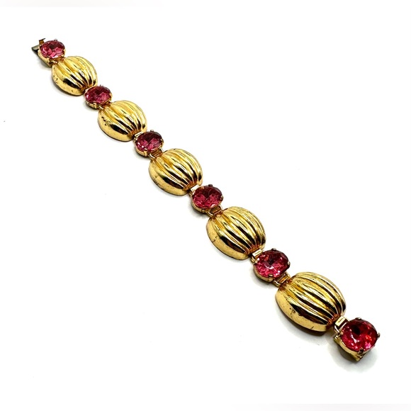 Vintage Czech Pink Stone Fluted Dome Goldtone Bracelet - Picture 8 of 10